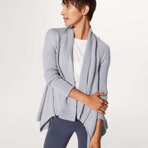 Lululemon Wrap It Up Merino Wool Sweater Heathered Light Grey Size 8/10
